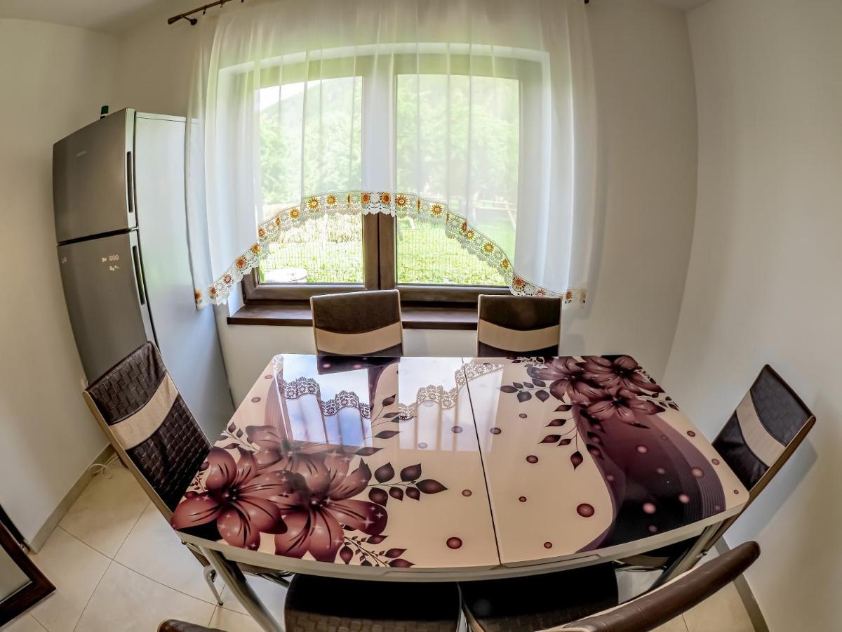 Casa Iulia Villa โปโจริตา ภายนอก รูปภาพ